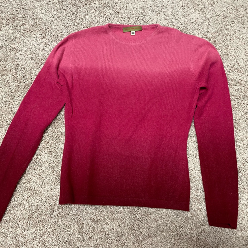 Cashmere pink sweater